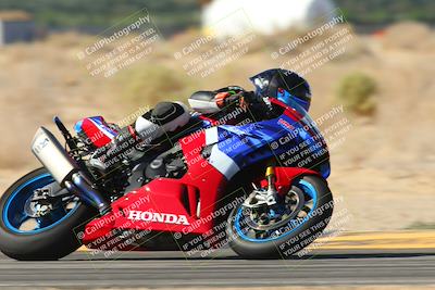 media/Oct-21-2024-Moto Forza (Mon) [[0d67646773]]/A Group/Session 5 (Turn 4)/